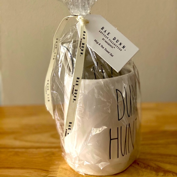 Rae Dunn mug and tea towel gift set - Picture 2 of 3